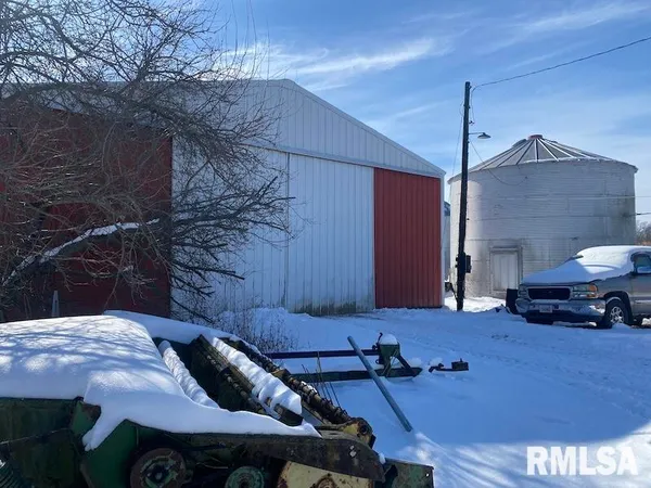 $446,295 | 12040 North Fox Road, Marshall, IL 62441