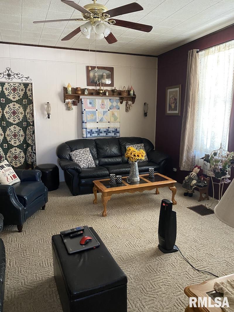 12040 North Fox Road Marshall, IL 62441 - Photo 25 of 35