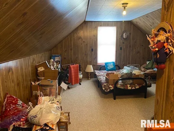 $446,295 | 12040 North Fox Road, Marshall, IL 62441