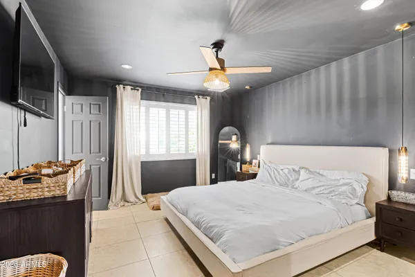 $584,500 | 2814 East Sierra Street, Phoenix, AZ 85028