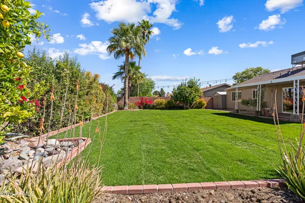 $584,500 | 2814 East Sierra Street, Phoenix, AZ 85028