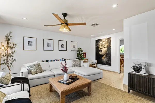 $584,500 | 2814 East Sierra Street, Phoenix, AZ 85028