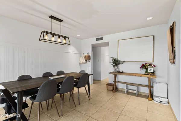 $584,500 | 2814 East Sierra Street, Phoenix, AZ 85028