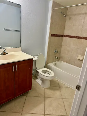 $2,000 | 6394 Emerald Dunes Drive, Unit 205, West Palm Beach, FL 33411