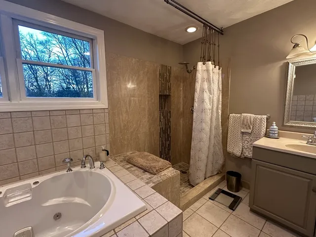 $849,000 | 18 Walton Street, Wakefield, MA 01880