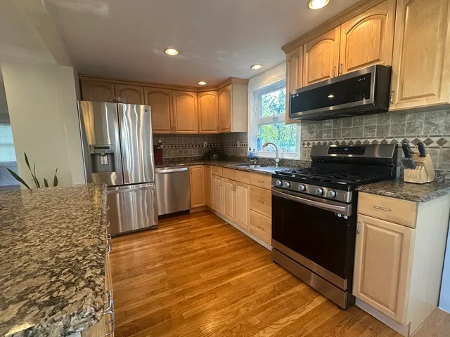 $849,000 | 18 Walton Street, Wakefield, MA 01880