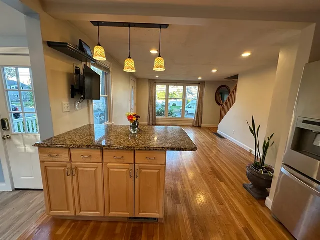 $849,000 | 18 Walton Street, Wakefield, MA 01880