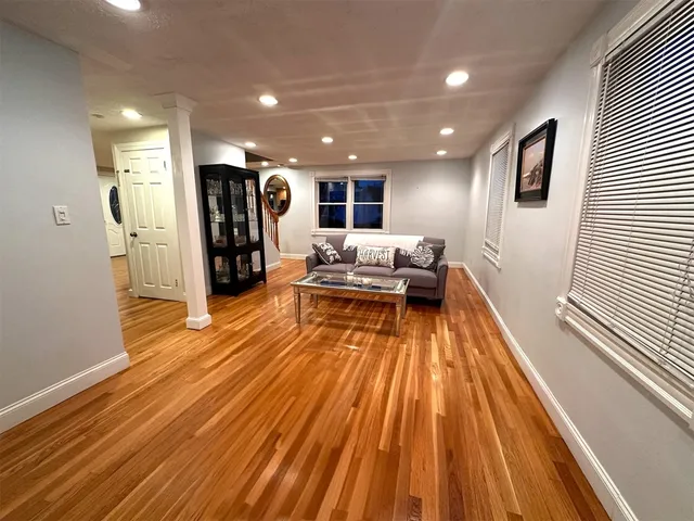 $849,000 | 18 Walton Street, Wakefield, MA 01880