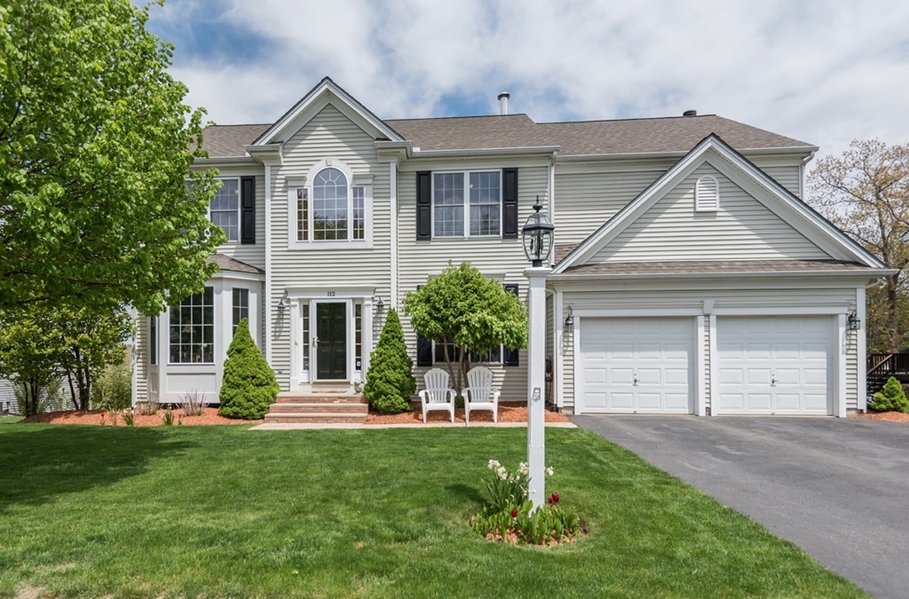 112 Amberville Road North Andover, MA 01845 - Photo 1 of 30 Gallery Image 1