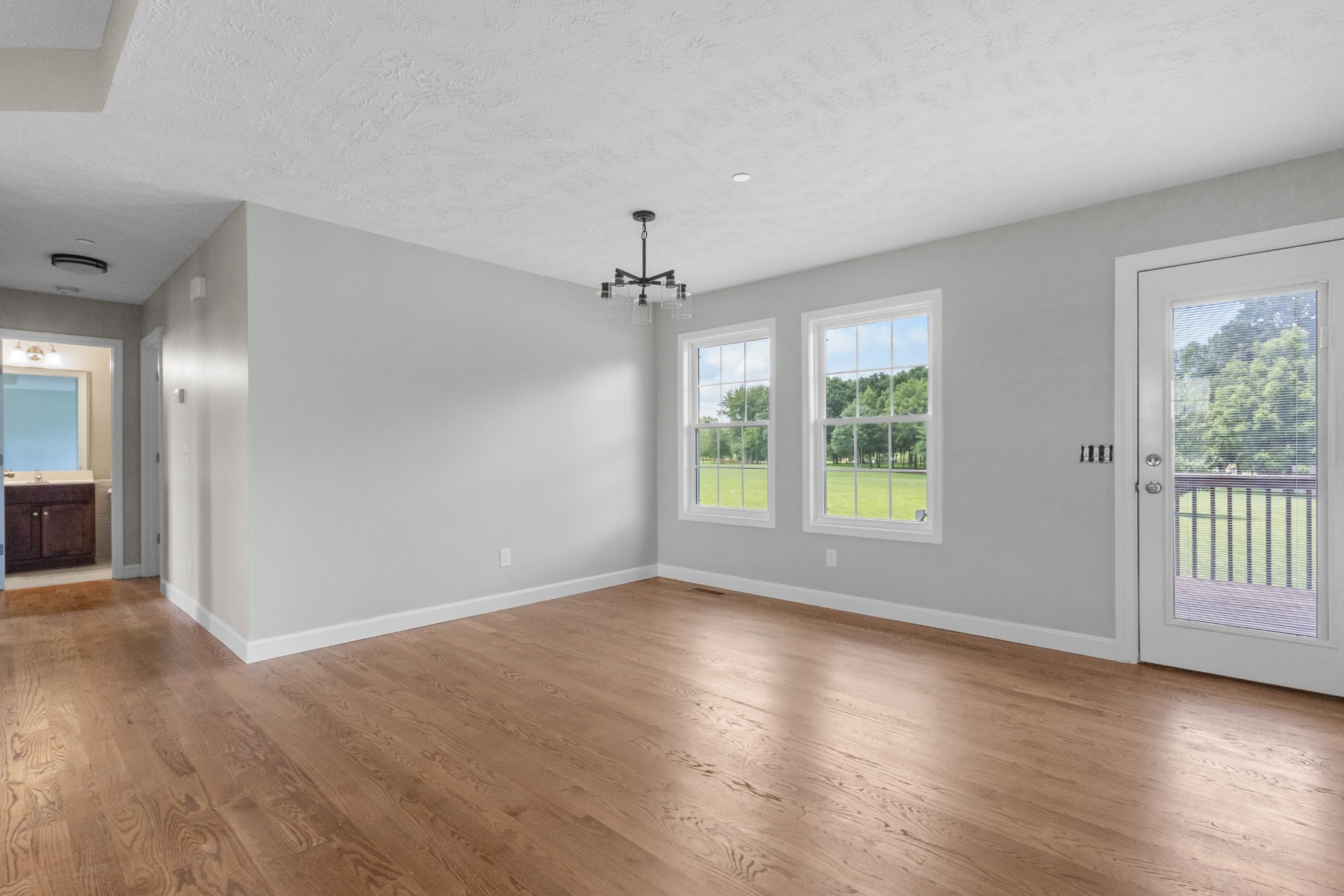 1020 Loganview Way Springfield, TN 37172 - Photo 11 of 35