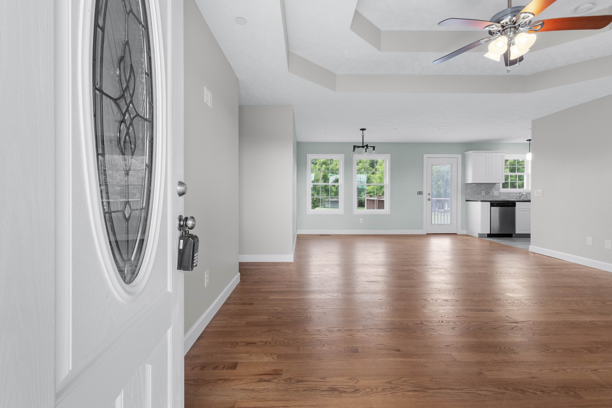 1020 Loganview Way Springfield, TN 37172 - Photo 8 of 35