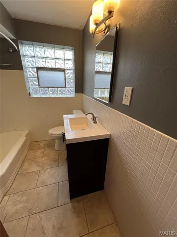 $1,595 | 1102 Ralph Terrace, Richmond Heights, MO 63117