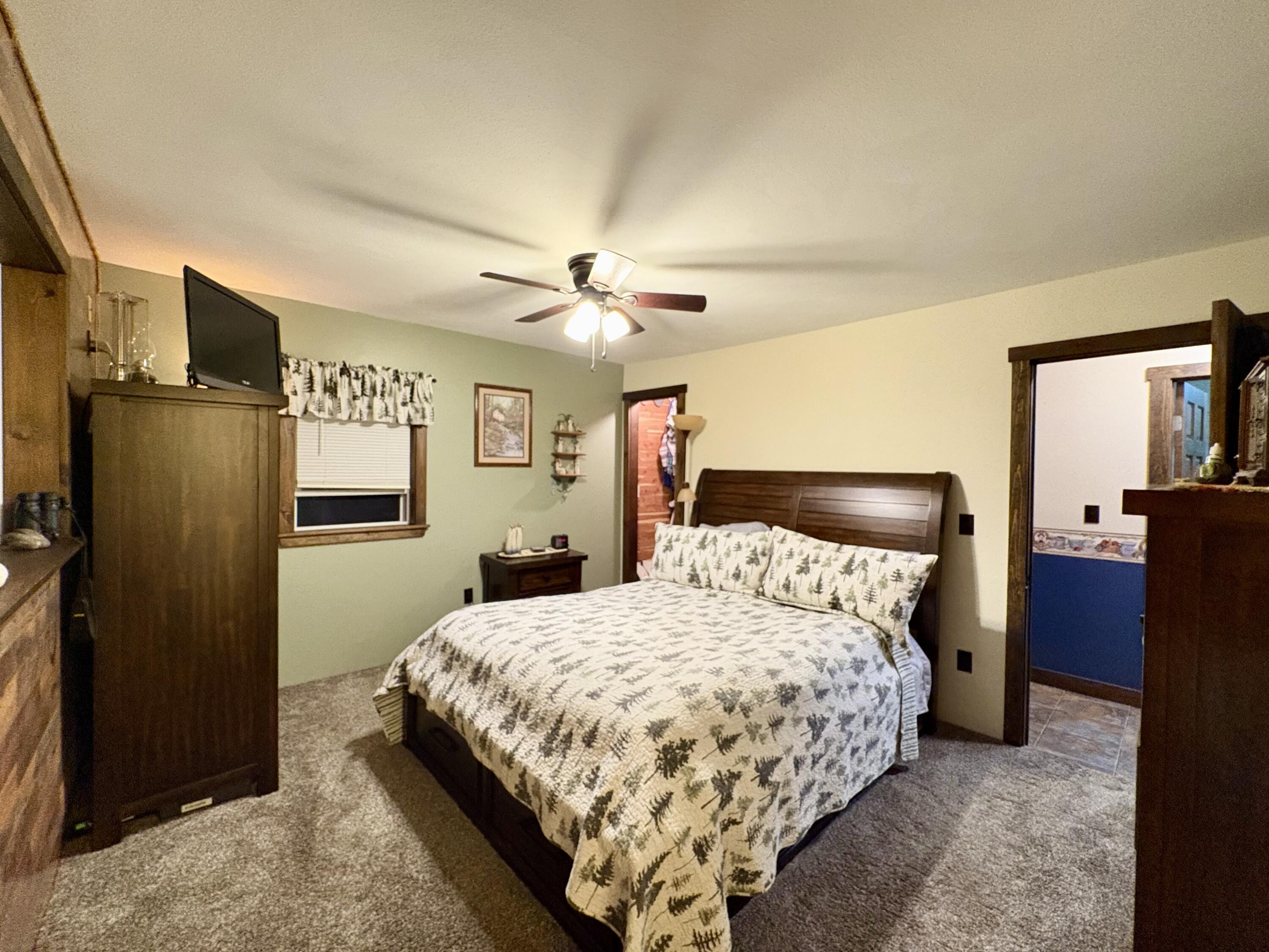 557 Enfield Road Lincoln, ME 04457 - Photo 18 of 40 IMG_7176