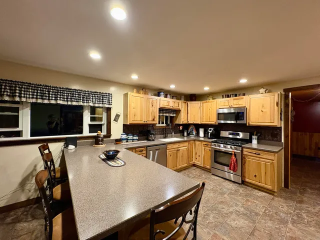 $320,000 | 557 Enfield Road, Lincoln, ME 04457