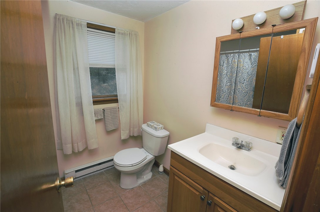 129 Crosspatch Road Charlestown, RI 02813 - Photo 17 of 20