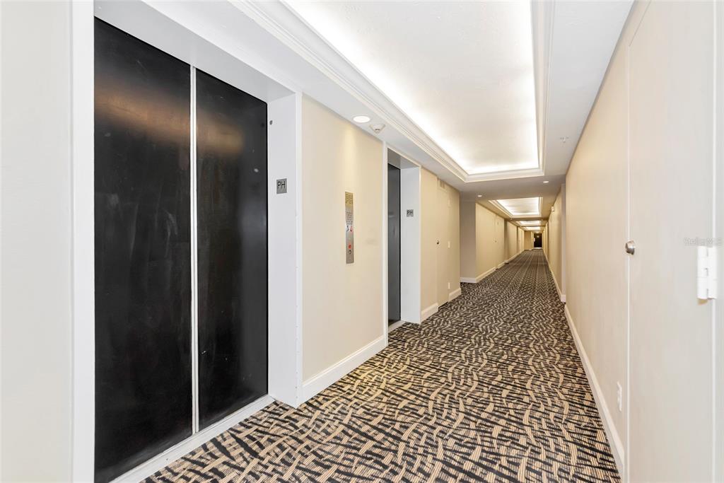 101 South Gulfstream Avenue, Unit 16C Sarasota, FL 34236 - Photo 45 of 86