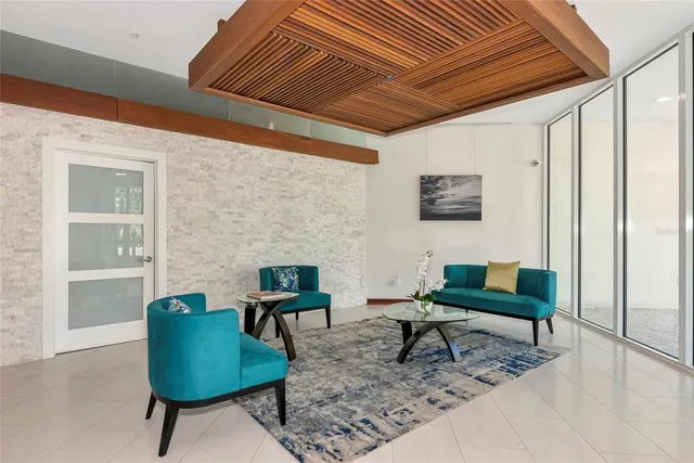 $524,900 | 101 South Gulfstream Avenue, Unit 16C, Sarasota, FL 34236