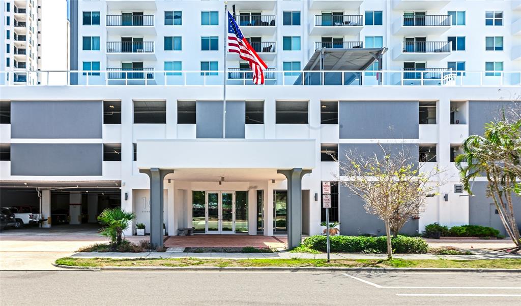 101 South Gulfstream Avenue, Unit 16C Sarasota, FL 34236 - Photo 58 of 86