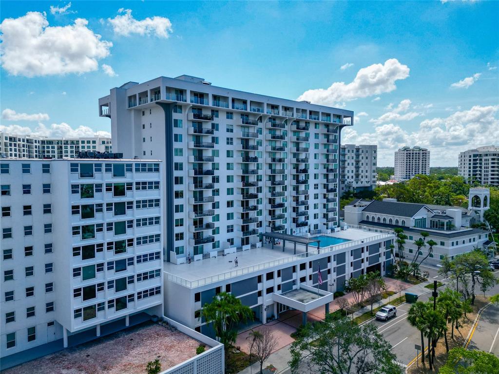 101 South Gulfstream Avenue, Unit 16C Sarasota, FL 34236 - Photo 62 of 86 a view of a building