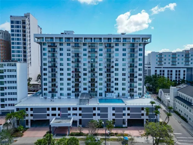 $524,900 | 101 South Gulfstream Avenue, Unit 16C, Sarasota, FL 34236