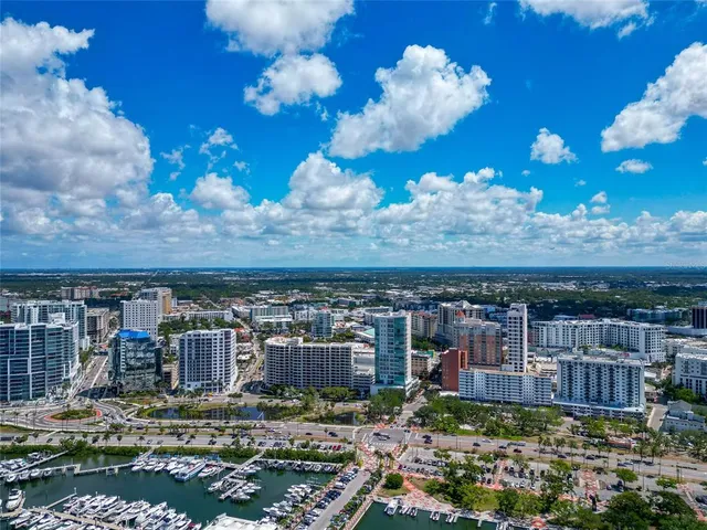 $524,900 | 101 South Gulfstream Avenue, Unit 16C, Sarasota, FL 34236