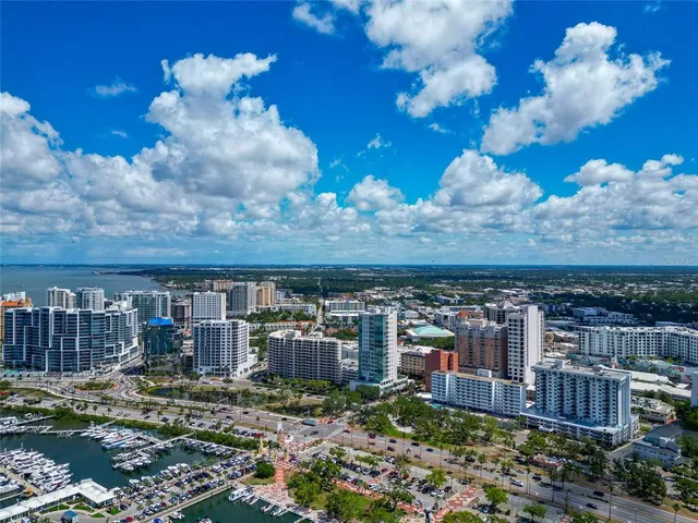 $524,900 | 101 South Gulfstream Avenue, Unit 16C, Sarasota, FL 34236