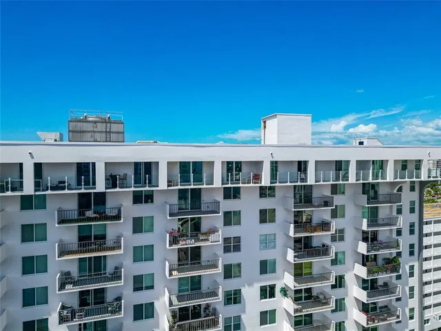 $524,900 | 101 South Gulfstream Avenue, Unit 16C, Sarasota, FL 34236