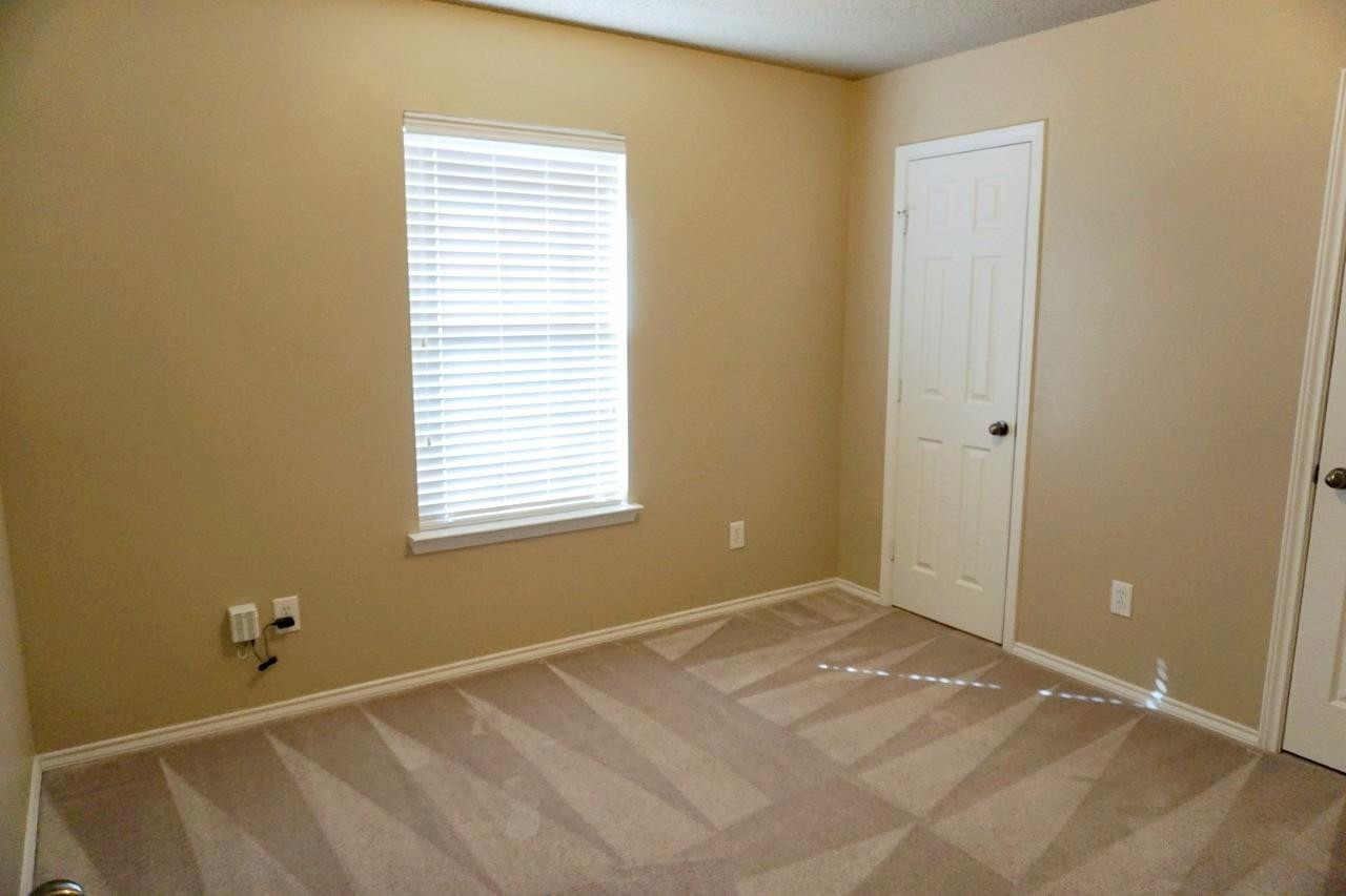 6545 89th Street Lubbock, TX 79424 - Photo 7 of 9 Photo 7