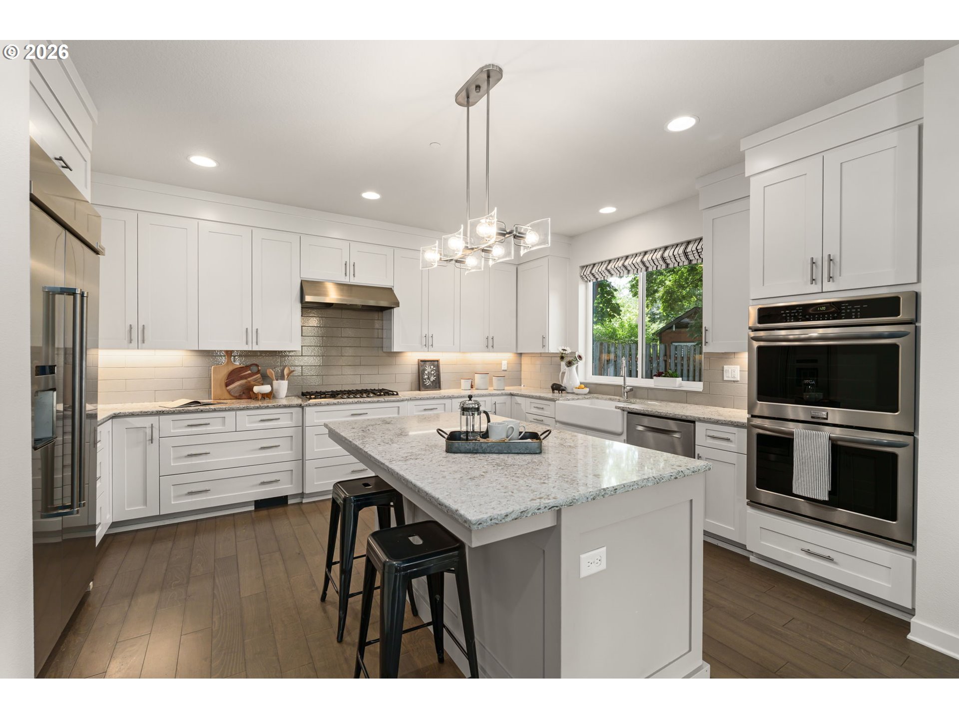 5540 Southwest Brugger Street Portland, OR 97219 - Photo 13 of 45