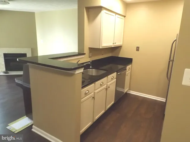 $2,000 | 8911 Town Center Circle, Unit 4208, Upper Marlboro, MD 20774