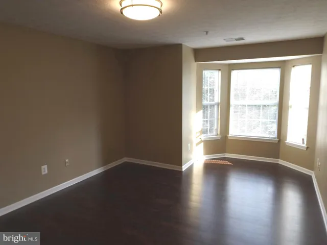 $2,000 | 8911 Town Center Circle, Unit 4208, Upper Marlboro, MD 20774