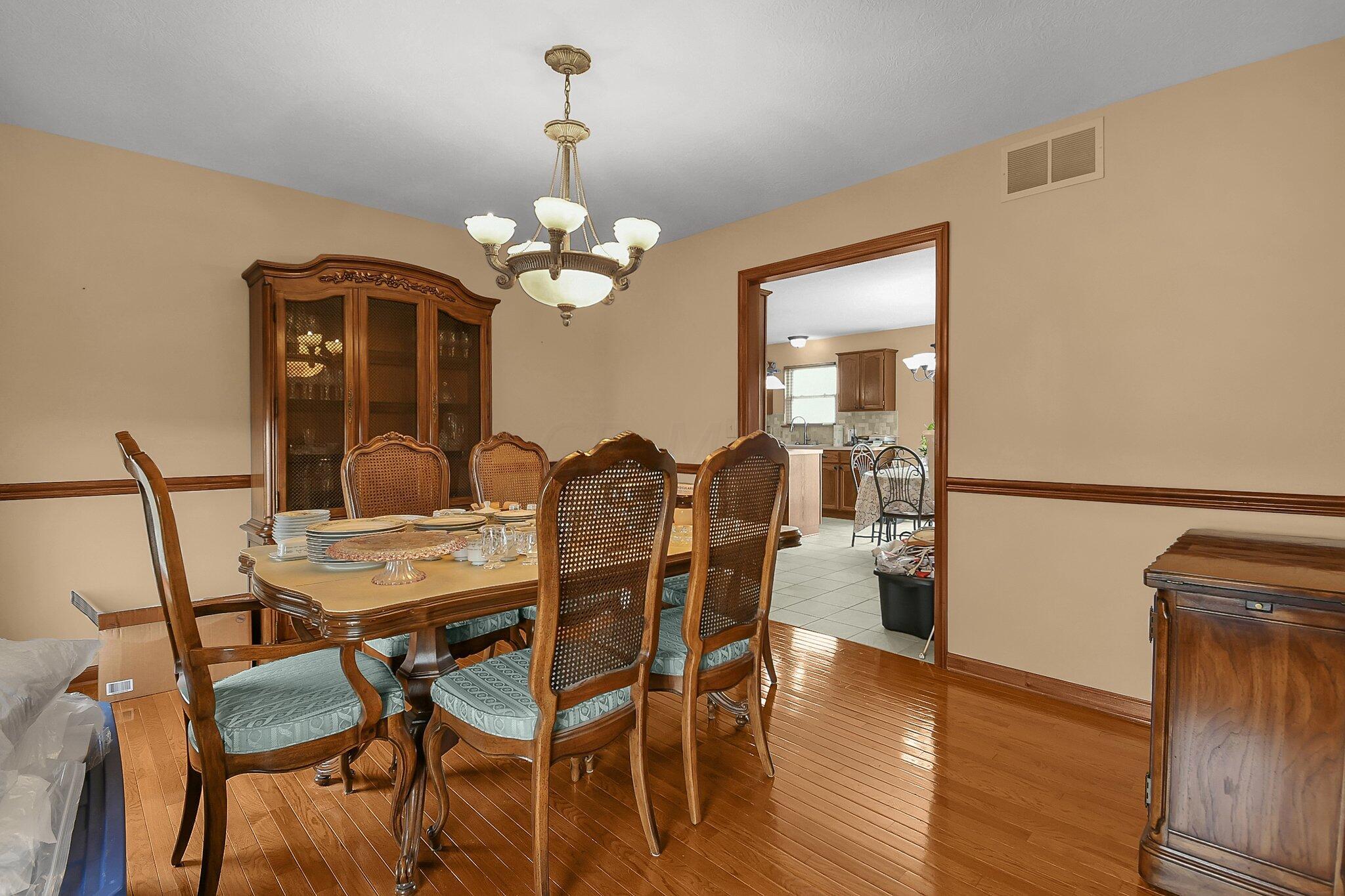 5920 Highway 56 Circleville, OH 43113 - Photo 13 of 39 13-web-or-mls-5920-oh-56