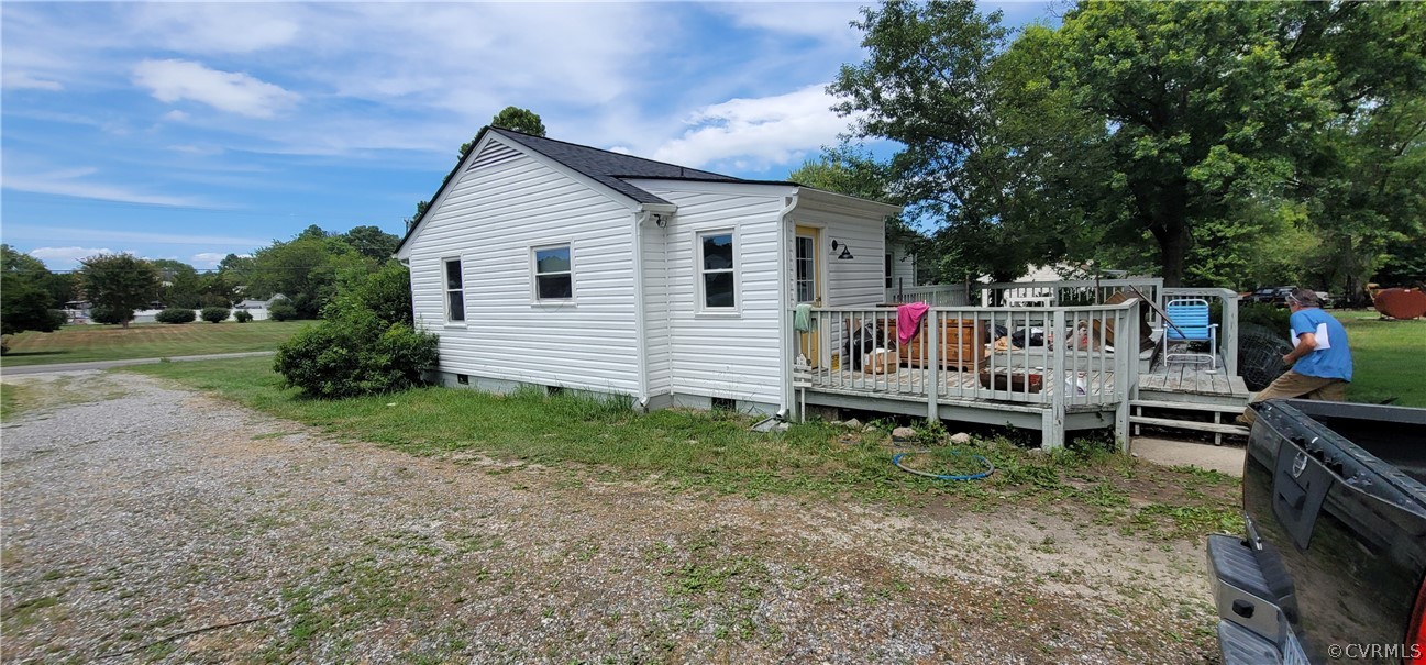 243 Hanover Road Sandston, VA 23150 - Photo 3 of 16 Gallery Image 3