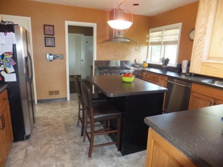 3910 Highgate Road Muskegon, MI 49441 - Photo 7 of 21 Additional Photo