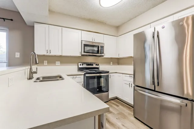 $1,920 | 4310 Shalom Creek Lane, Spring, TX 77388