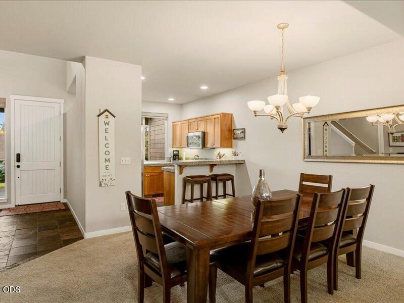 11110 Village Loop Redmond, OR 97756 - Photo 18 of 58