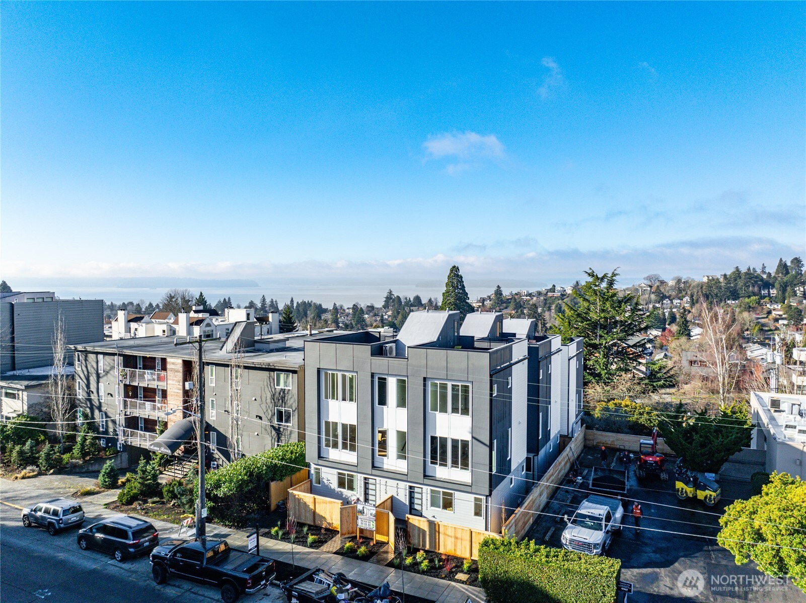 4517 44th Avenue Southwest Seattle, WA 98116 - Photo 32 of 34