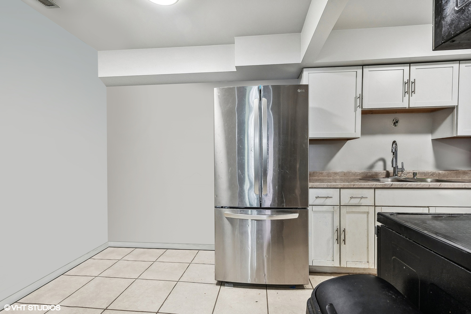 4664 Old Orchard Road, Unit 3W Skokie, IL 60076 - Photo 9 of 17 Gallery Image 9