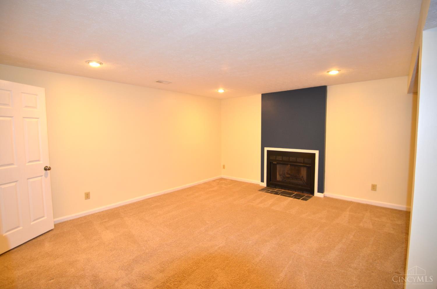 6355 Corbly Road, Unit 1 Cincinnati, OH 45230 - Photo 18 of 20 Gallery Image 18