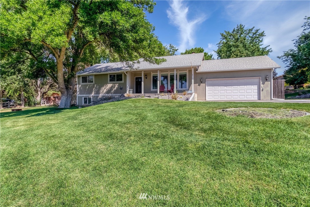 226 Bussell Road Walla Walla, WA 99362 - Photo 1 of 38