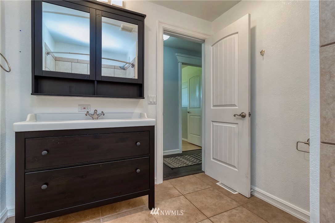 226 Bussell Road Walla Walla, WA 99362 - Photo 14 of 38