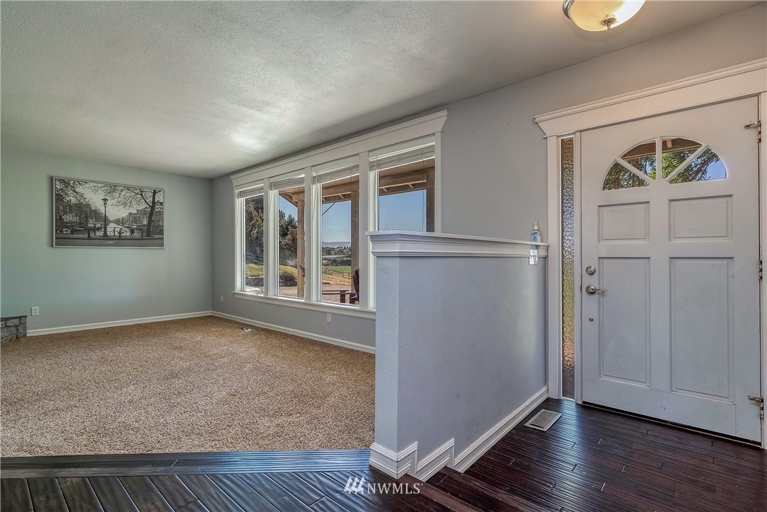 226 Bussell Road Walla Walla, WA 99362 - Photo 3 of 38