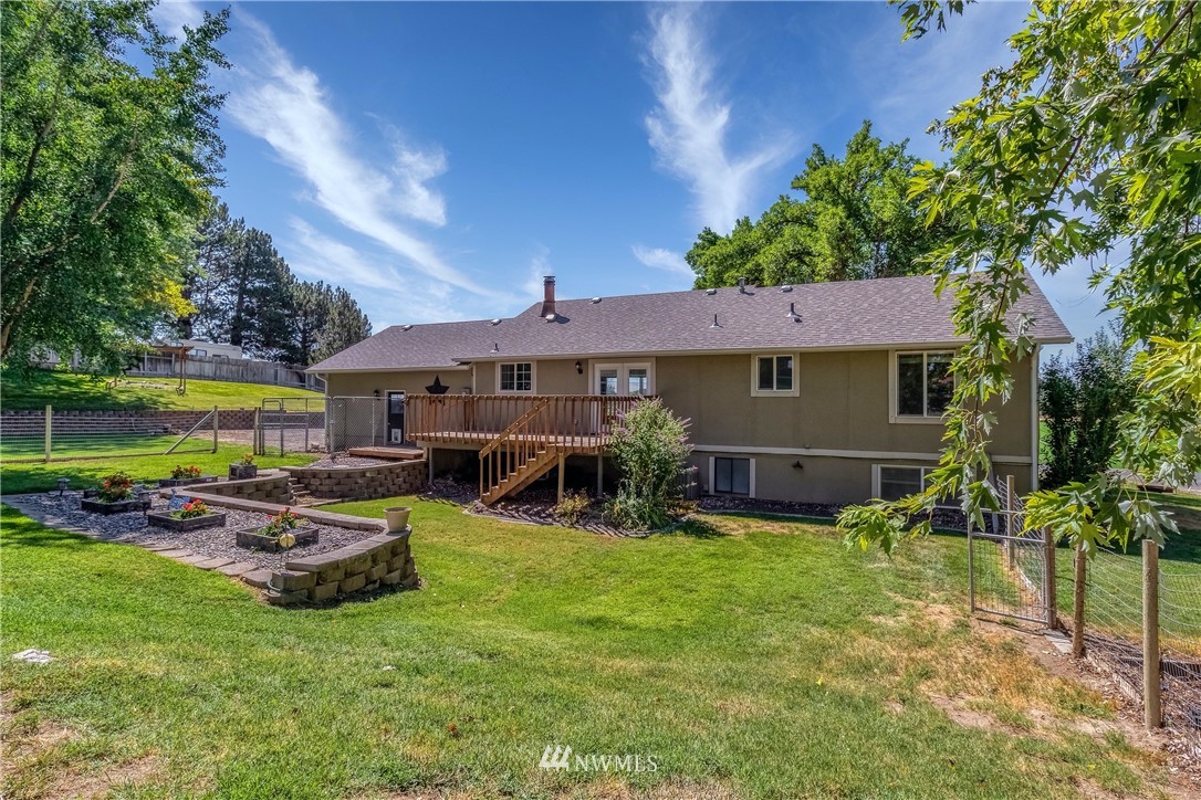 226 Bussell Road Walla Walla, WA 99362 - Photo 35 of 38