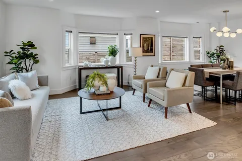 $1,995,000 | 1725 Martin Luther King Jr Way, Seattle, WA 98122