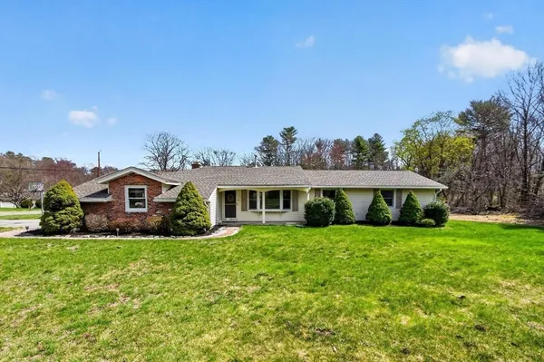 $799,800 | 15 San Mateo Drive, Chelmsford, MA 01824