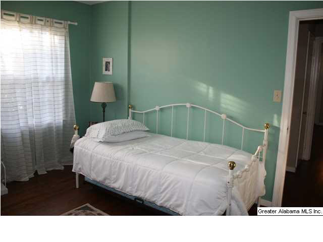 800 Wingate Circle Birmingham, AL 35209 - Photo 9 of 10