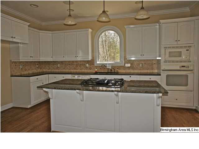400 Conroy Circle Sterrett, AL 35147 - Photo 10 of 32