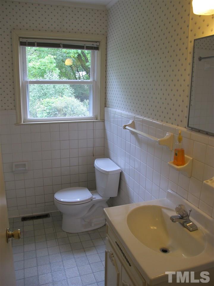 4011 West Cornwallis Road Durham, NC 27705 - Photo 16 of 25 Gallery Image 16