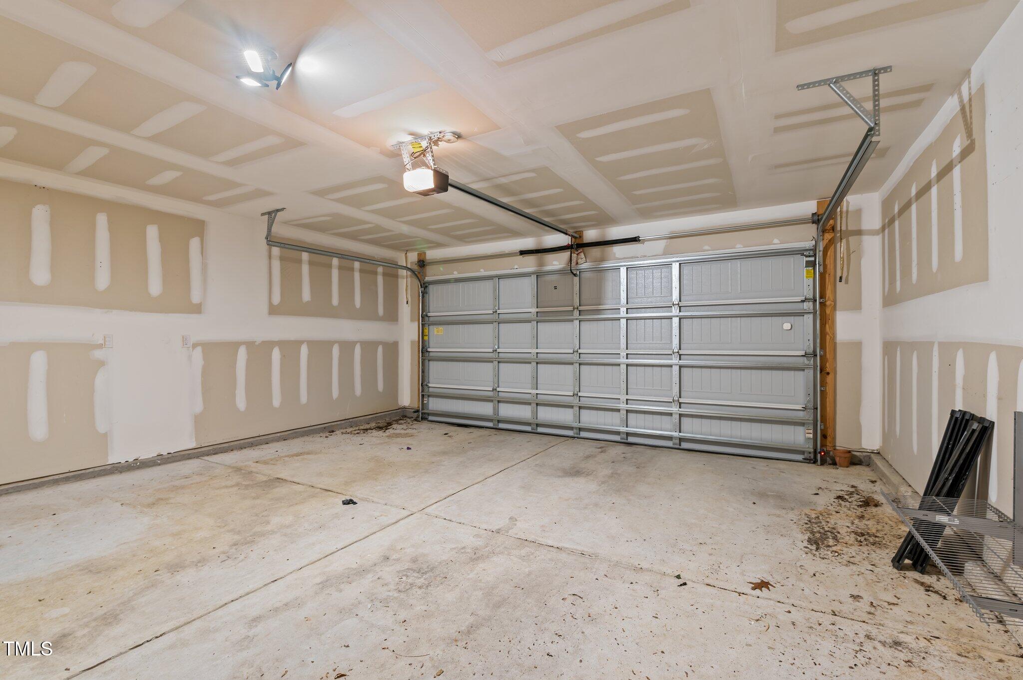 538 East Waycliff Road Henderson, NC 27537 - Photo 28 of 40 27-web-or-mls-DSC_5297