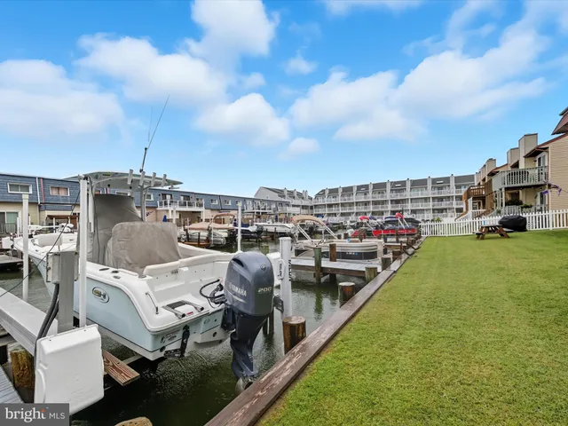 a view of a lake with houses
